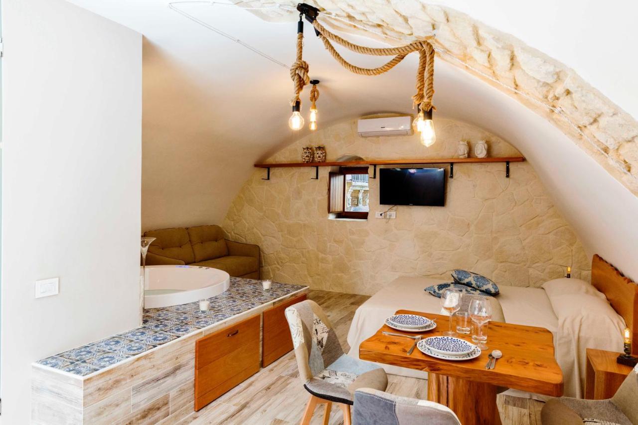 Il Galletto Viola, Luxury Room & Suite Palazzolo Acreide Εξωτερικό φωτογραφία